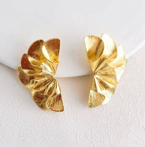 Luxury Big Gold Flower Stud Earrings for Women Party Wedding Dating Gift Glamorous Bridal floral stunning bold metal metallic fancy